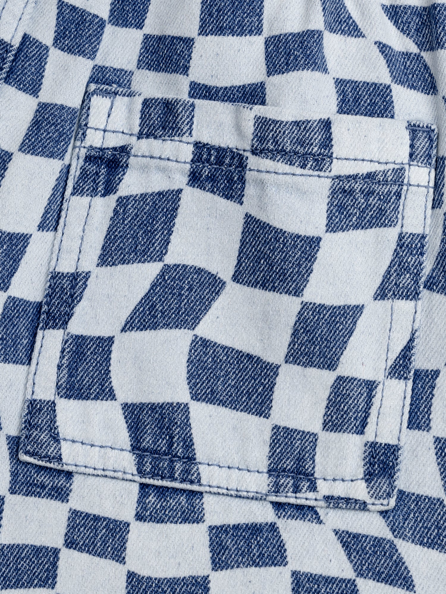 Bermuda in denim blu con tasche per ragazzi - Image 5