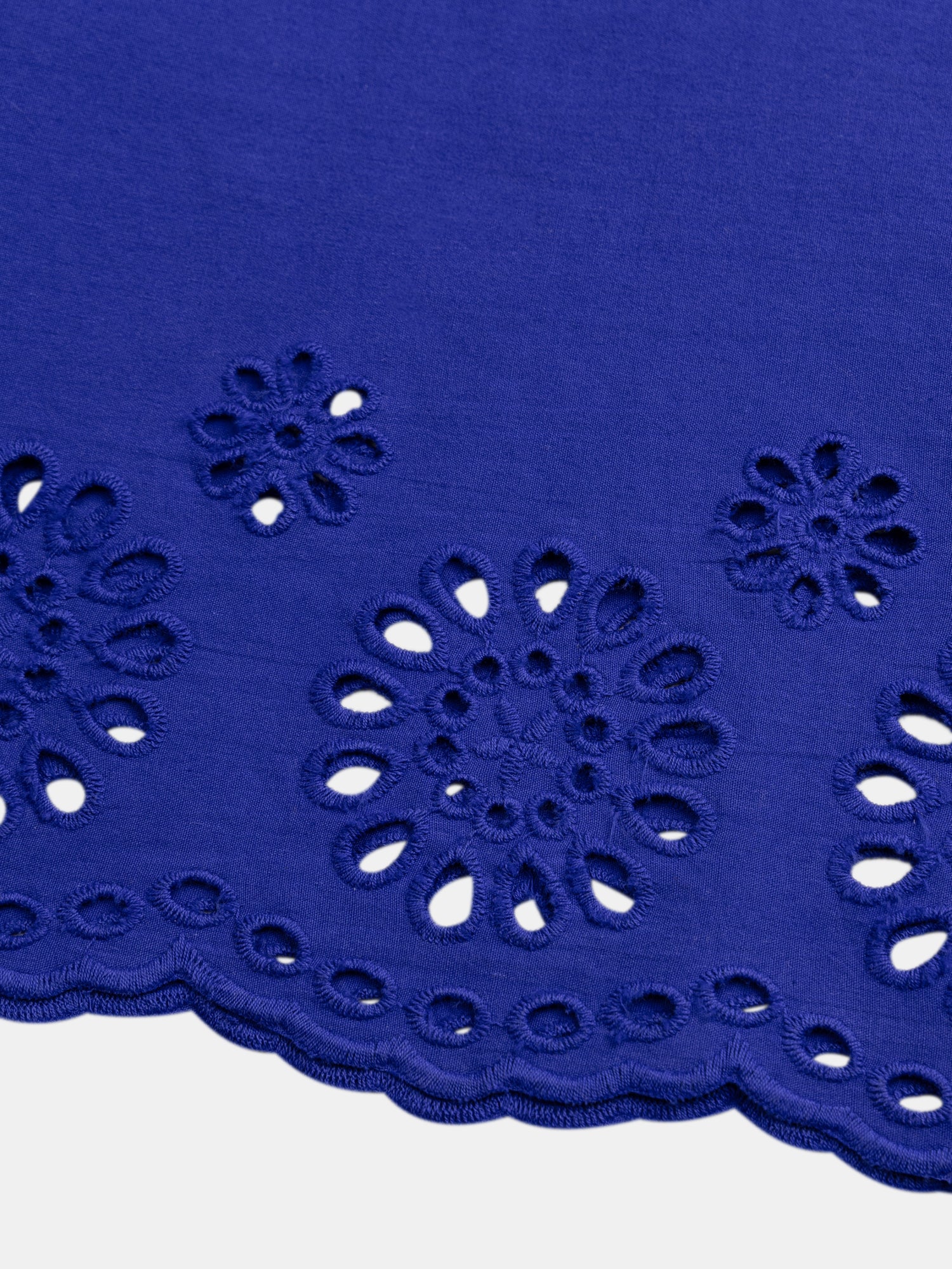 Blusa blu con ricamo inglese per ragazze - Image 6