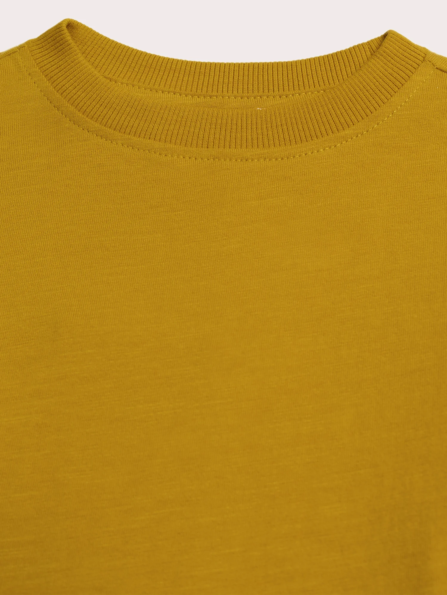 T-shirt a maniche lunghe senape effetto pelle di pesco - Image 2