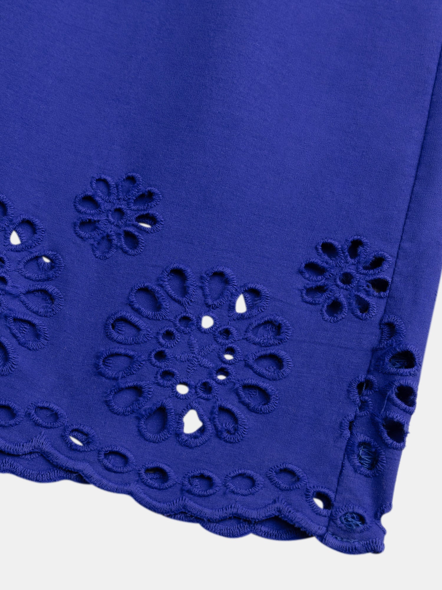 Pantaloni blu con ricamo inglese per ragazze - Image 6