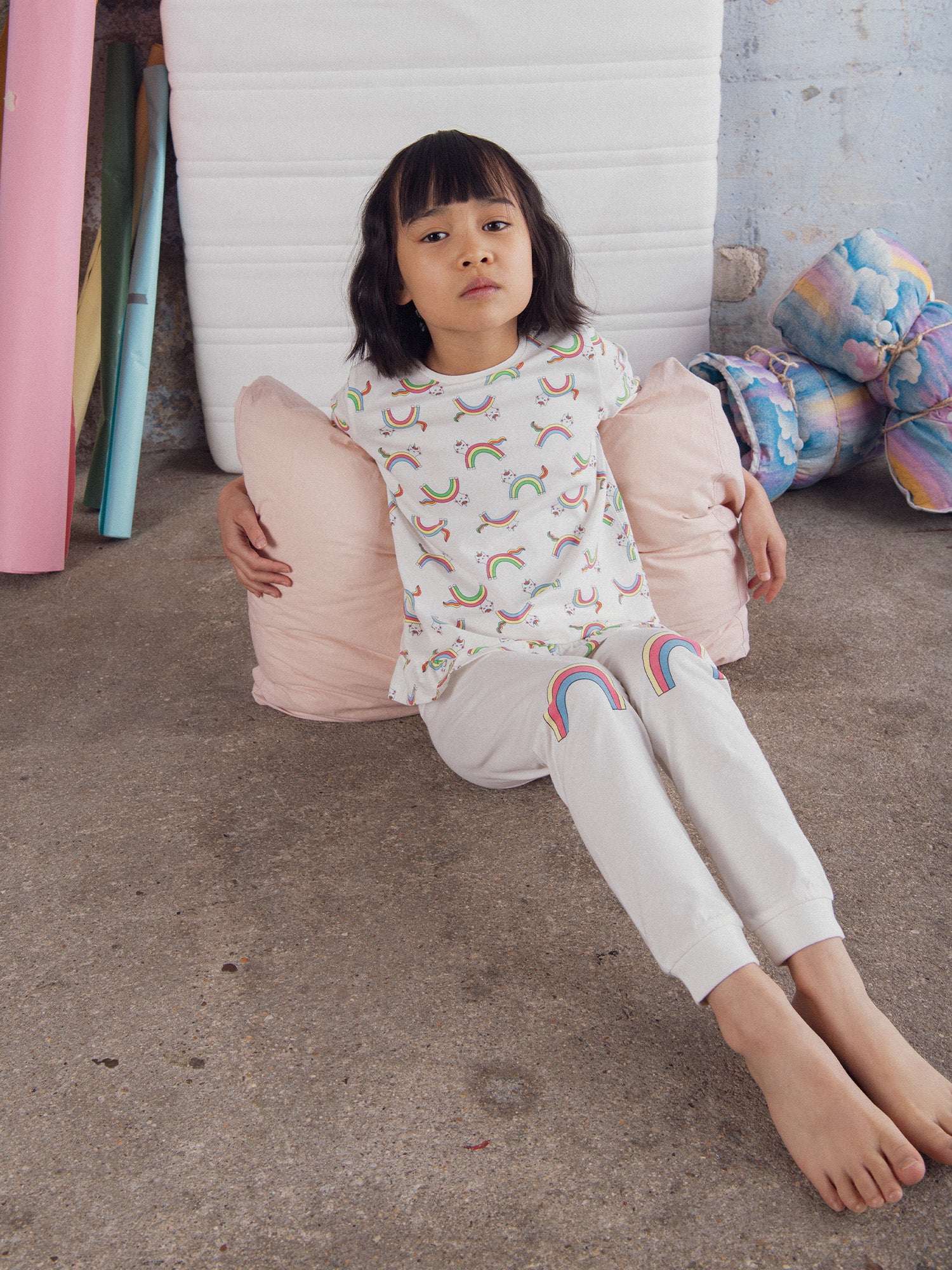 Pyjama long imprimé arc-en-ciel pour enfant fille - Image 2