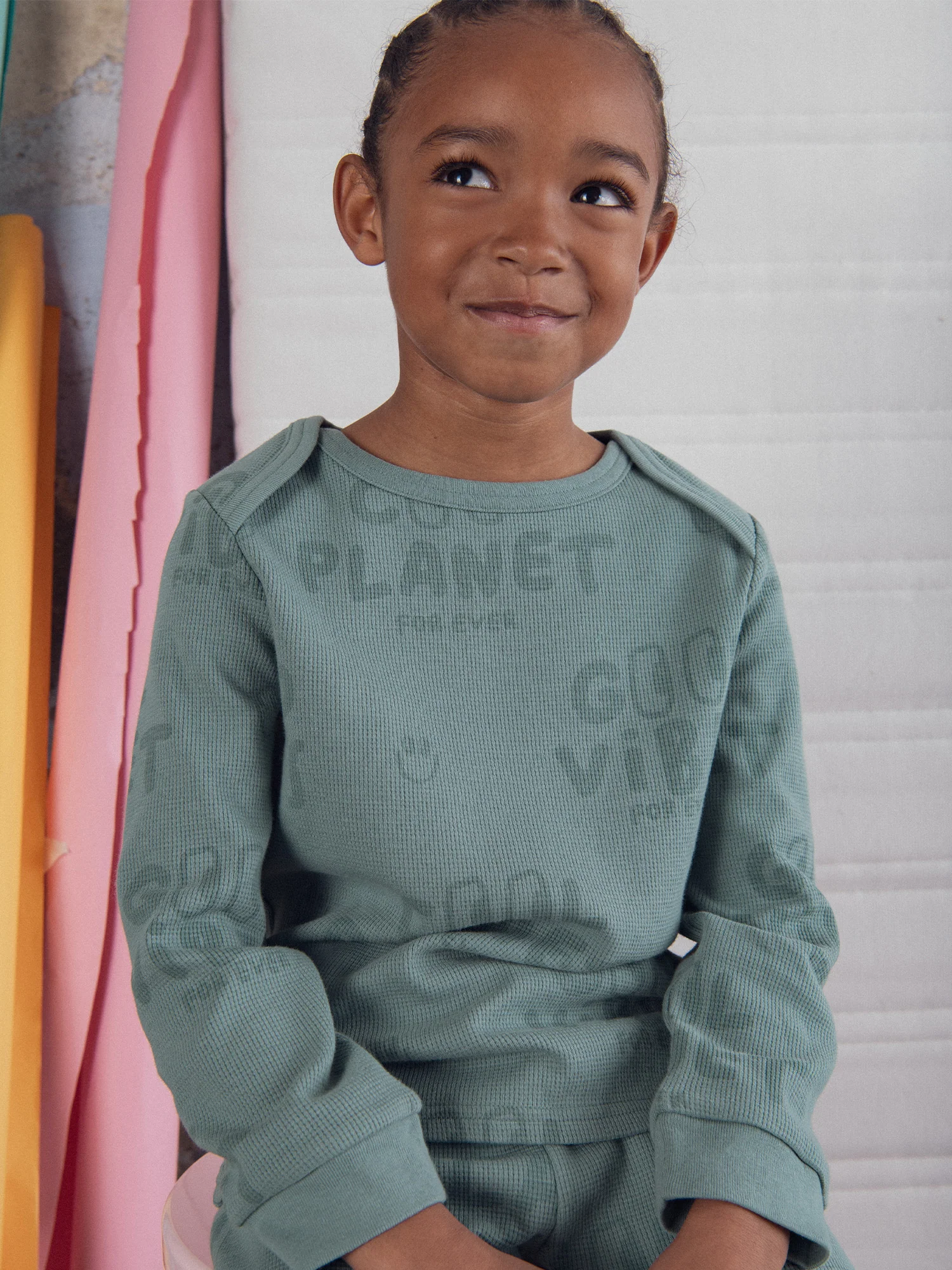Pyjama vert "Good Vibes" en maille gaufrée pour enfant garçon - Image 5