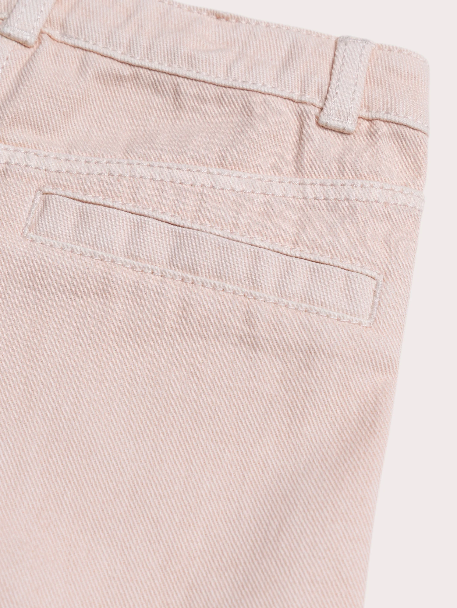 Shorts Rosa Pallido in Twill - Image 4